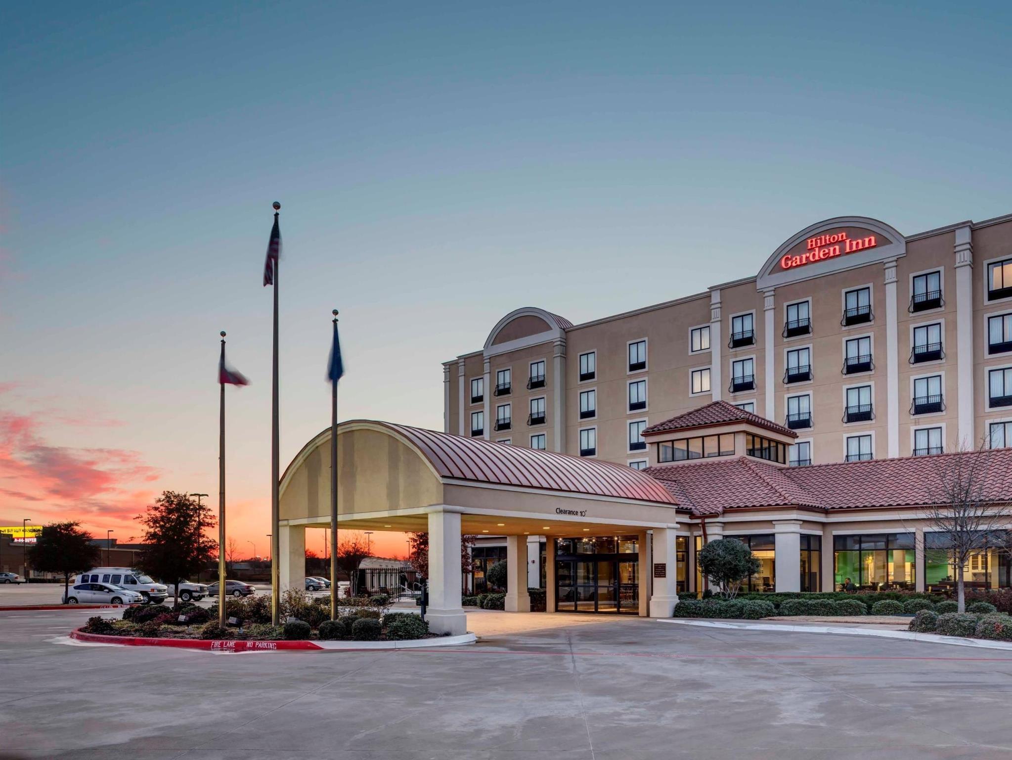 Hilton Garden Inn Dallas Lewisville Esterno foto
