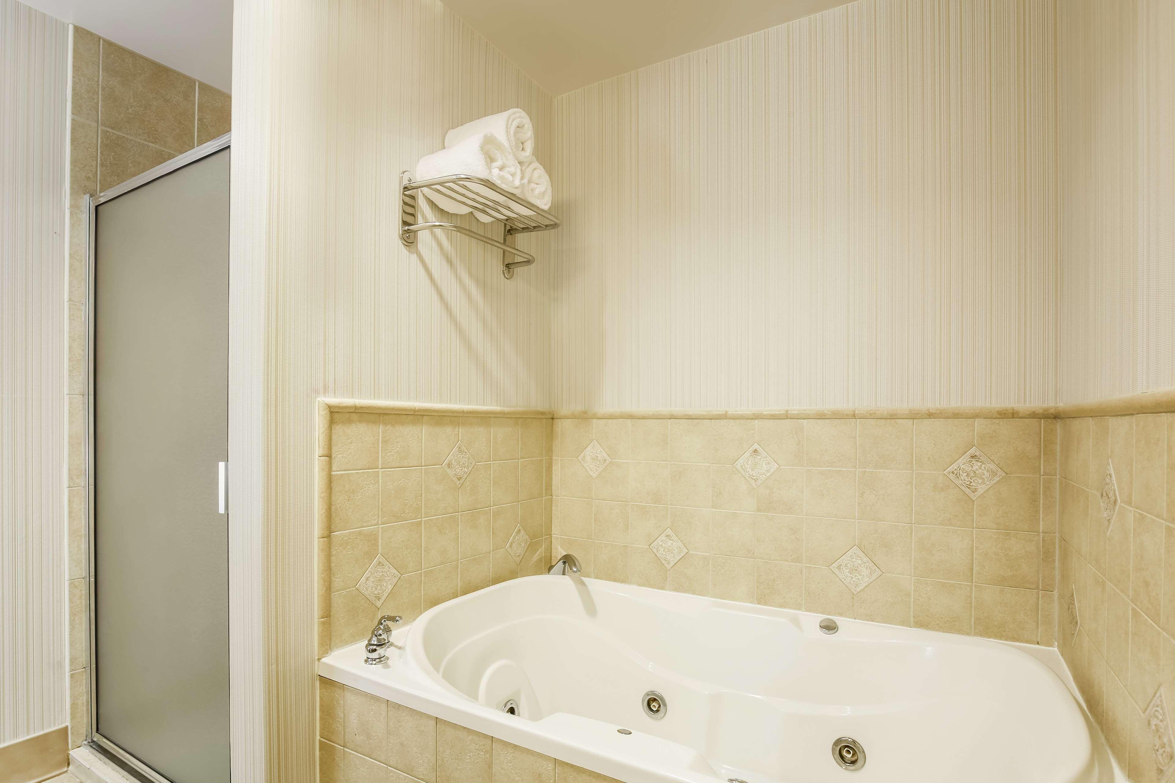Hilton Garden Inn Dallas Lewisville Esterno foto