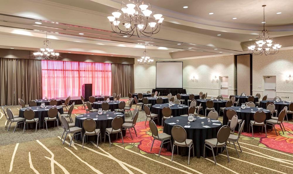 Hilton Garden Inn Dallas Lewisville Esterno foto