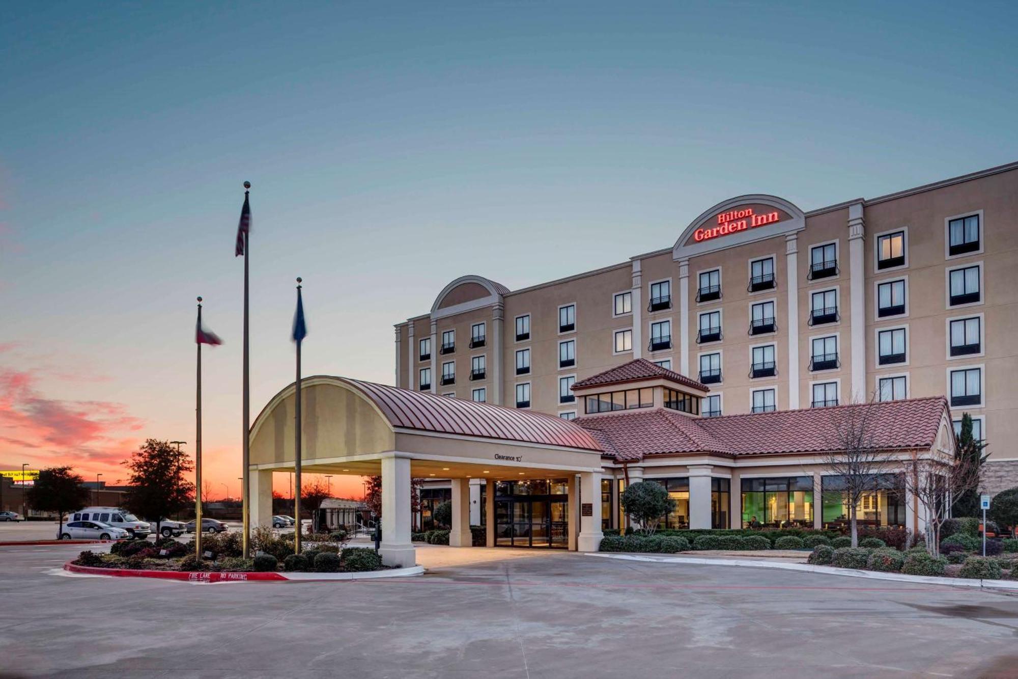 Hilton Garden Inn Dallas Lewisville Esterno foto